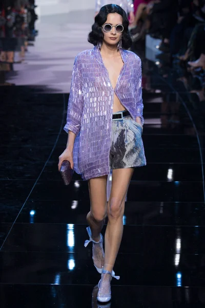 Look 37